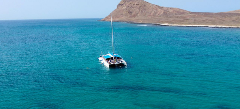 Lounge Catamaran Sodade Half-day
