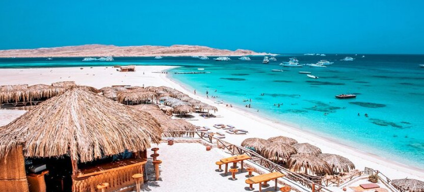 Eden Island Full Day Boat Trip From Hurghada