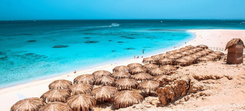 Eden Island Full Day Boat Trip From Hurghada