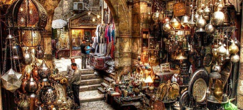 Private Visit To Cairo's Khan El Khalili Market With Local Dish