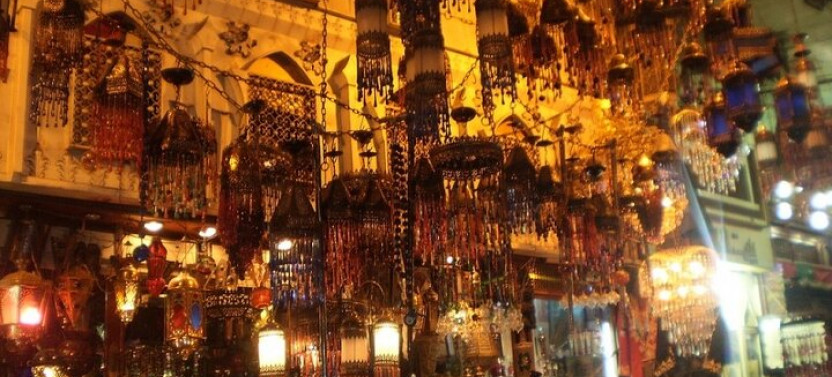 Private Visit To Cairo's Khan El Khalili Market With Local Dish