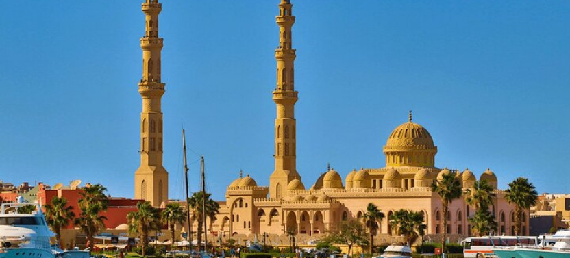 Private Hurghada Highlights City Tour With Drinks