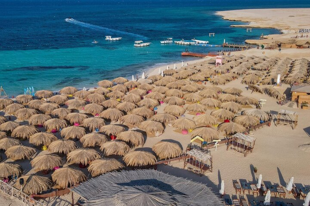 Hula Hula Paradise Island Sea Trip, Lunch & Water Sports-Hurghada