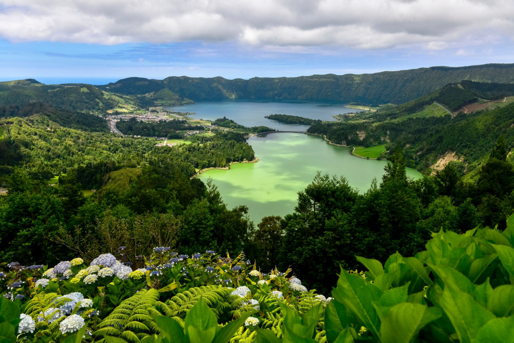 São Miguel Island: Full-Day Seven Cities (Sete Cidades) Tour