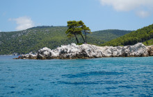 PRIVE BOAT RENTAL & CRUISES10