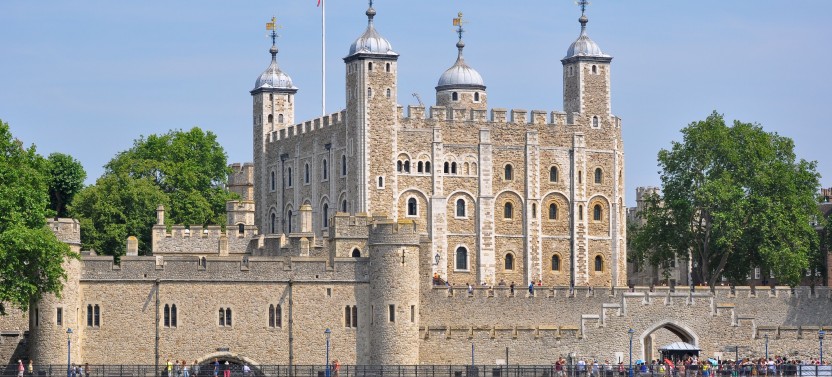 Tower of London Complete Tour with Opening Ceremony