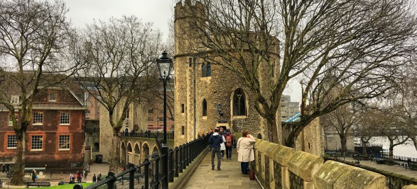Tower of London Complete Tour with Opening Ceremony