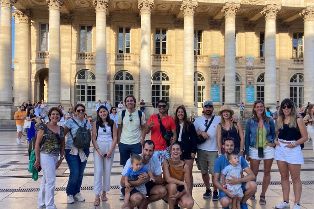 Bordeaux Exclusive Walking Tour - Small Group Max