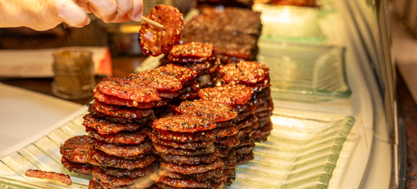 Singapore Foodie Experience Guided Tour with 5 Tastings Private Tour