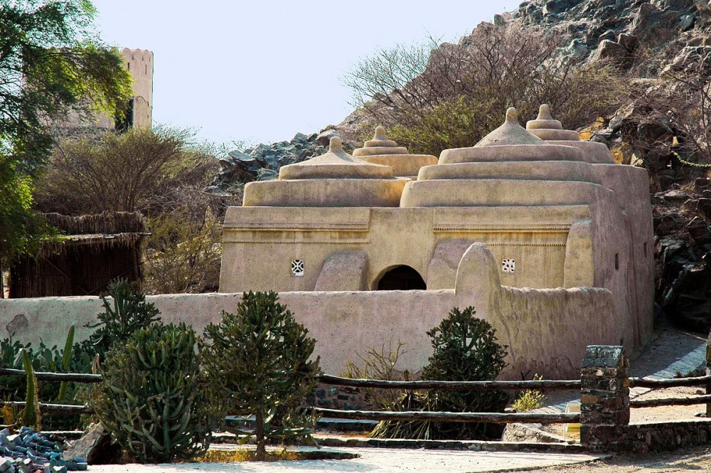 Al Badiyah Mosque