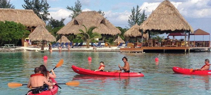 West End Bay Sea Kayak And Reef Snorkel