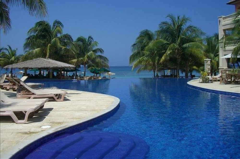 Infinity Bay Private Beach Resort Day Pass