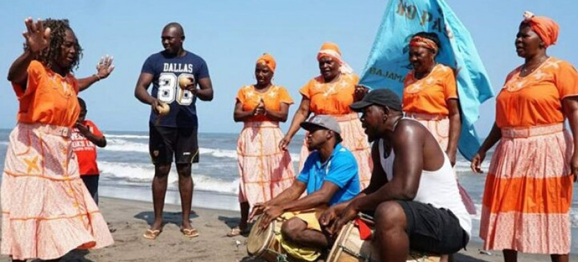 Roatan Garifuna History With Wildlife And Mangrove Tunnel Tour
