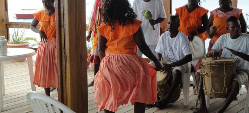 Roatan Garifuna History With Wildlife And Mangrove Tunnel Tour