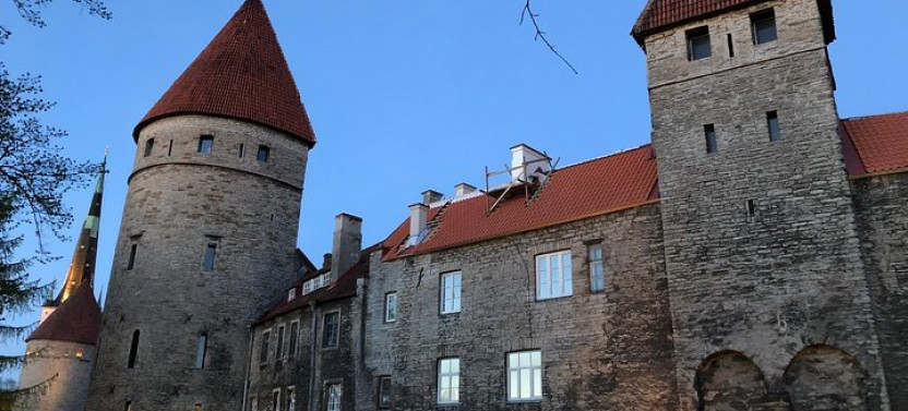 Iconic Old Town Tallinn Tour