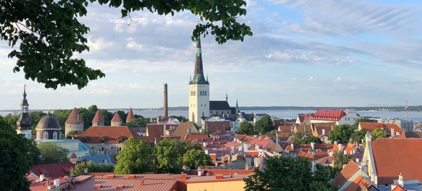 Iconic Old Town Tallinn Tour