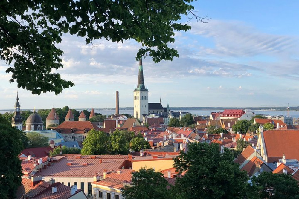 Iconic Old Town Tallinn Tour