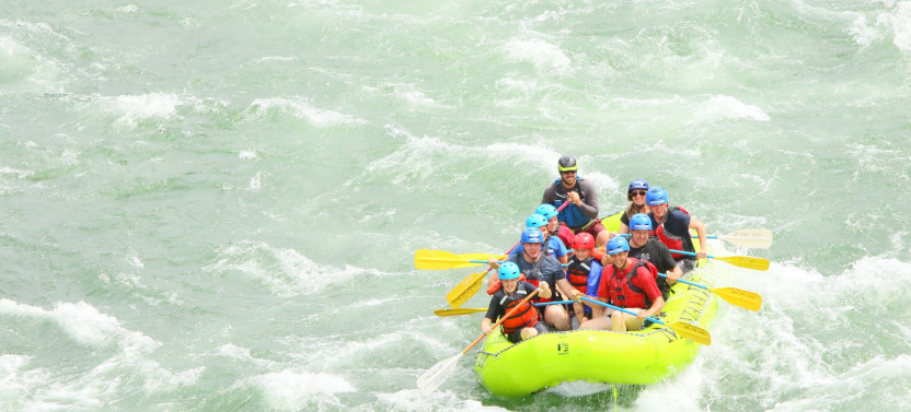 Yellowstone River Whitewater 8 Mile Paradise Raft Trip