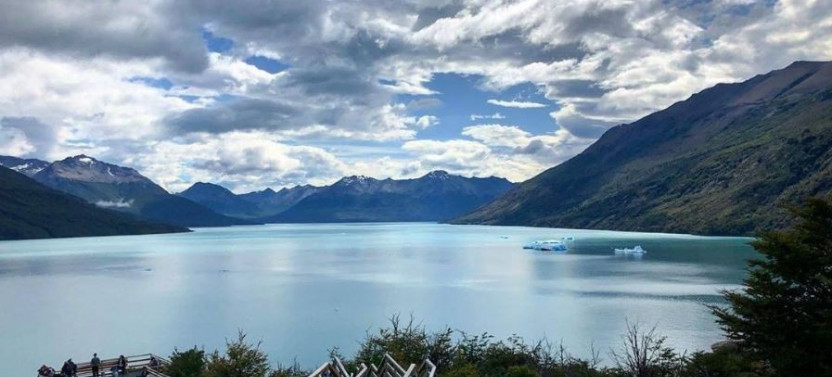 Perito Moreno Glacier through Walkways