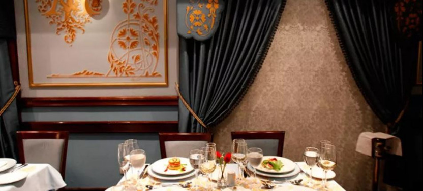 Dinner Show at the Iconic Café de los Angelitos