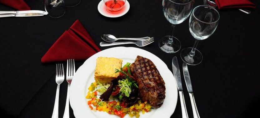 Ticket For Platea Dinner Show at the Piazzolla Tango Theater