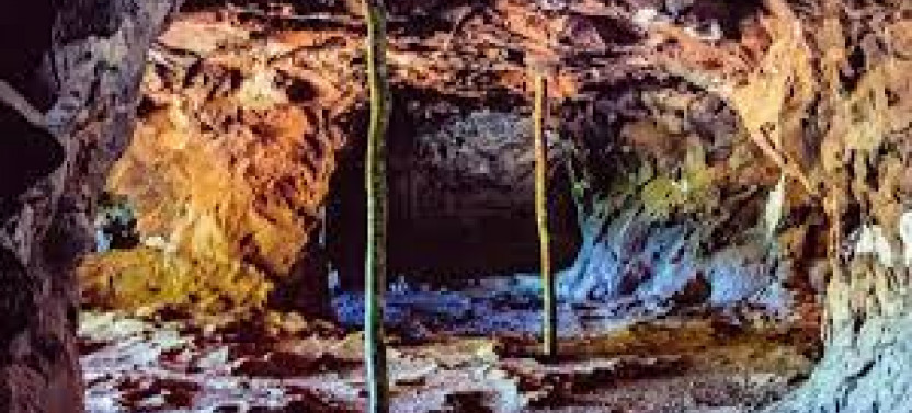 San Ignacio Ruins and Wanda Mines Tour