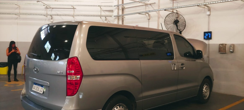 Private Transfer in Hyundai H1 to/from Ezeiza Airport
