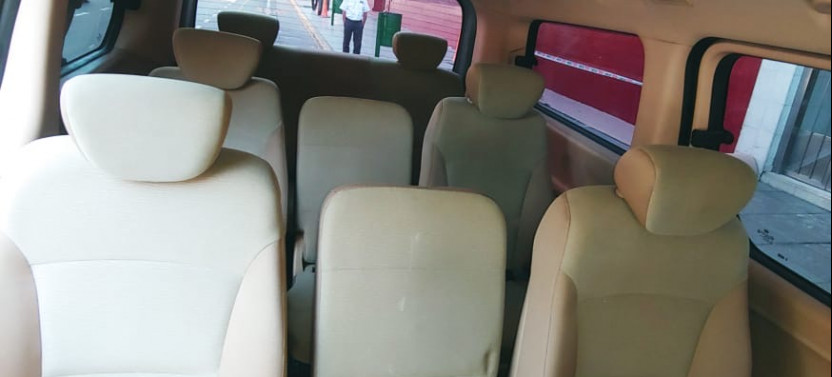 Private Transfer in Hyundai H1 to/from Ezeiza Airport