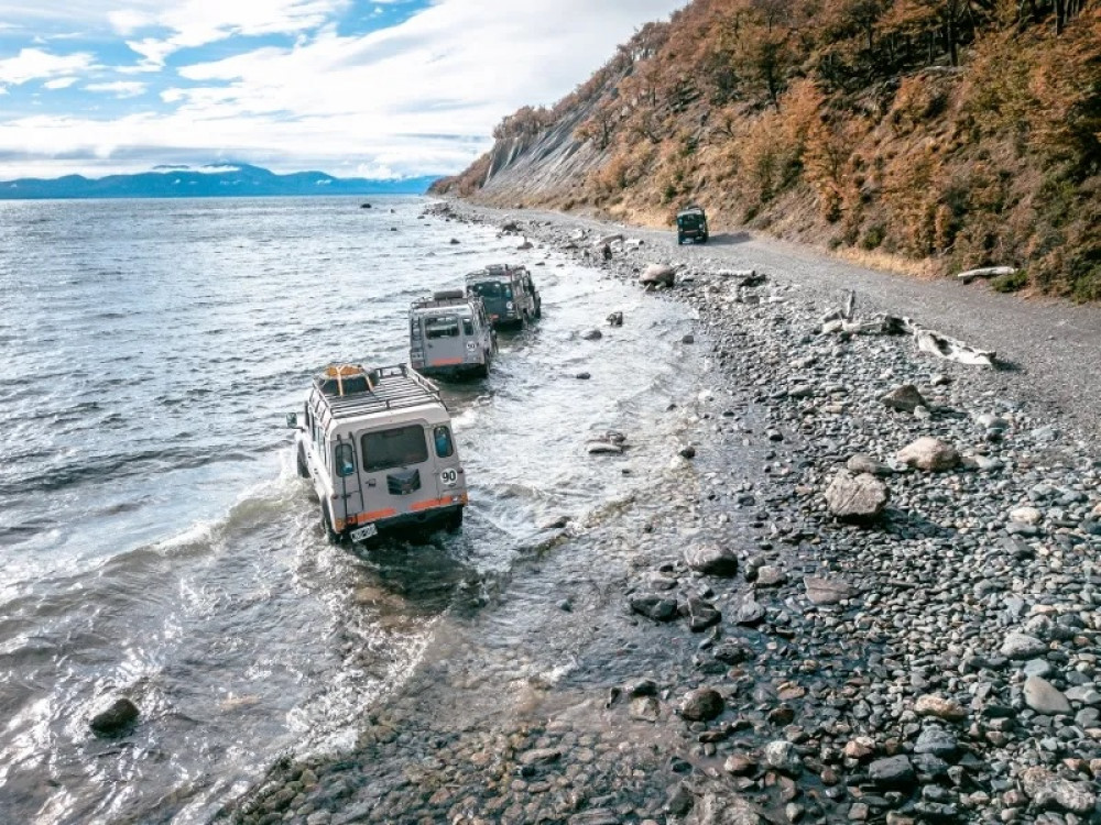 Gran Aventura 4x4 in Land Rover Defender