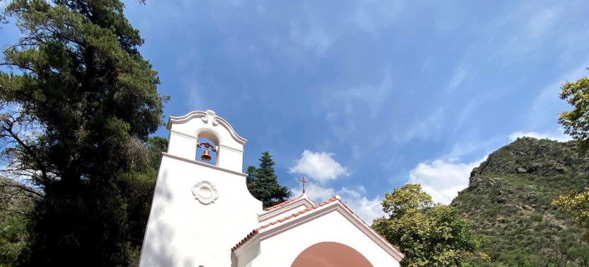 Reserva Natural Villavicencio Tour with Villavicencio Hotel