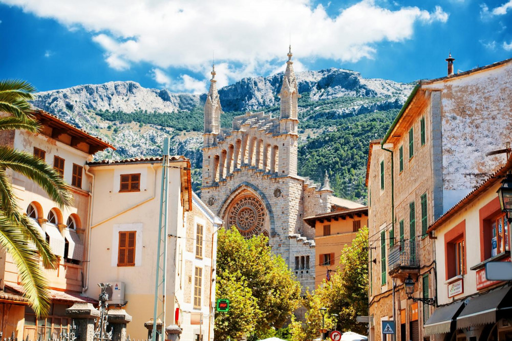 Palma de Mallorca: Self-Guided Audio Tour on Your Phone