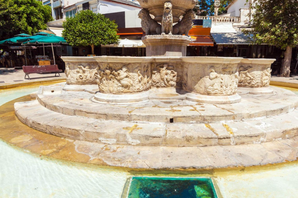 Knossos Palace: E-Ticket to Minoan Times with Audio & Heraklion Audio Tour