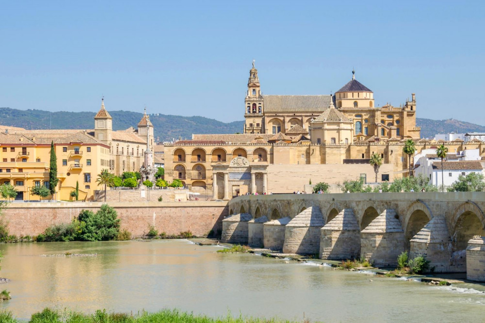 Cordoba Mosque-Cathedral E-ticket with Audio Tour and City Tour