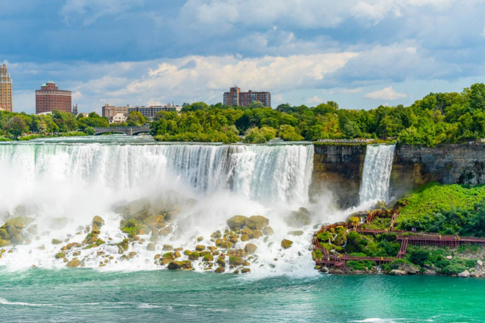 Niagara Falls: Self-guided Audio Tour on Your Phone (no ticket)