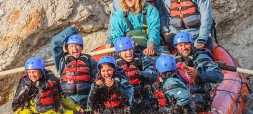 Wilderness Wave Raft: Whitewater Rafting along Denali’s Border