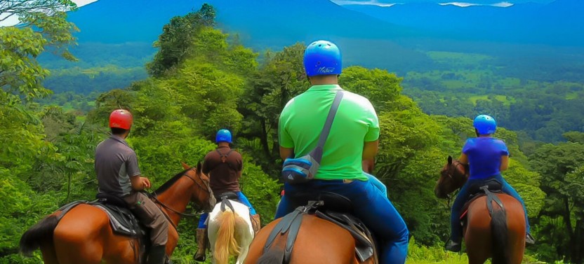 Private Tour: Horseback Riding & Baldi Hot Springs Tour