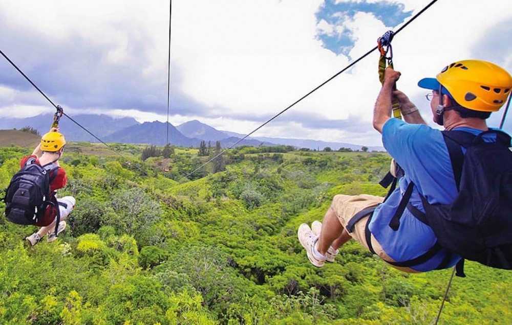 Private Tour: Zipline Canopy & Horseback Riding Combo