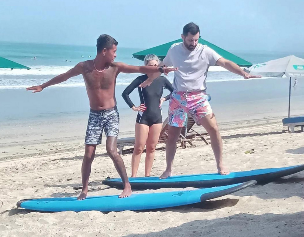 Kuta Surf Lessons : 2-hour Surf Lesson