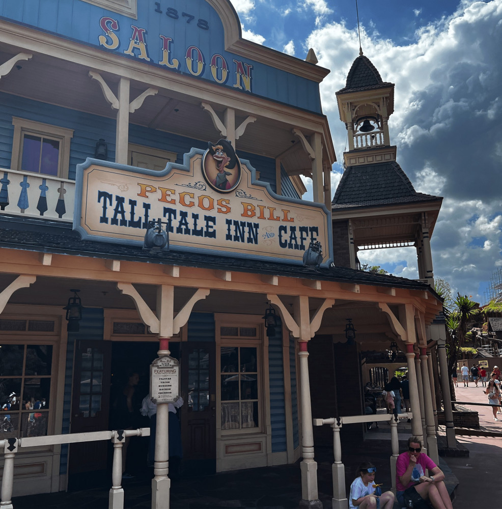 Orlando: Unofficial Magic Kingdom Self-Guided Audio Tour