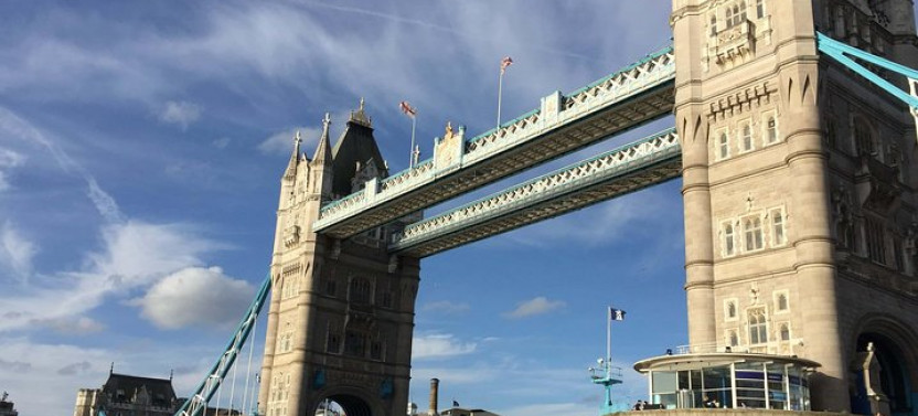 The City through the Centuries: A Self-Guided Audio Tour of London