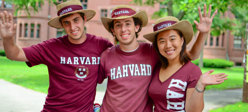 Tour of Harvard with Harvard Museum of Natural History Admission