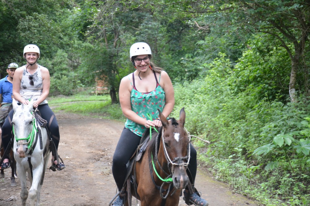 Buena Vista Combo Tour Ziplining + Hot Springs + Horse Riding