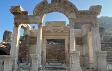 Visit to Ephesus Travel1