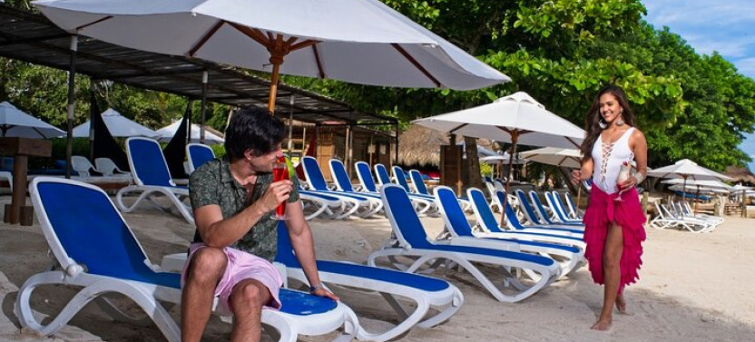 Birding Experience At Isla Del Encanto With Transportation