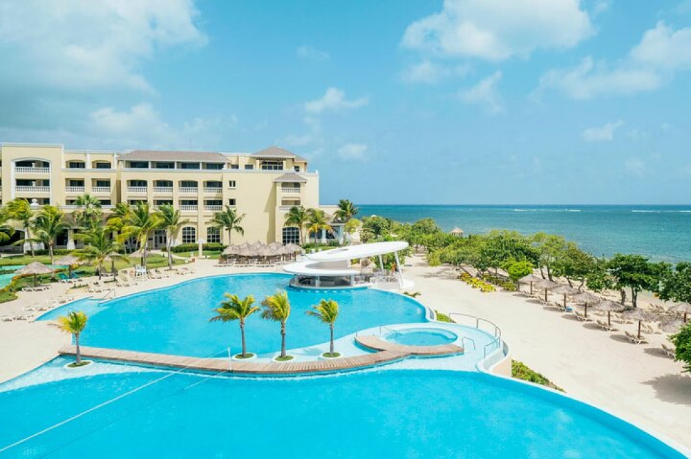 Montego Bay Airport and Iberostar Rose Hall Beach Private Shuttle