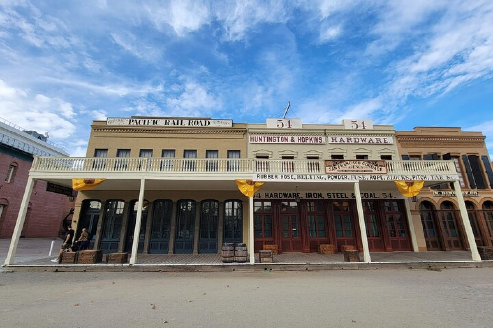 Gold Rush And Ghosts Of Sacramento Smart Phone Guided Walking Tour