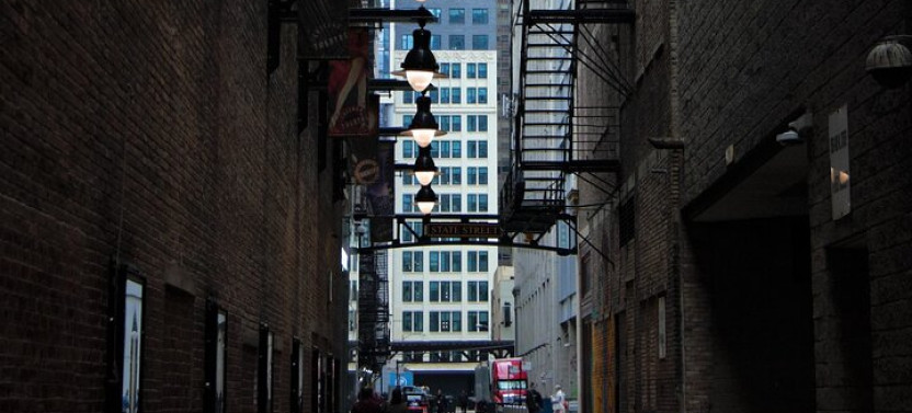 Chicago's Dark Side Self-guided Smartphone Walking Tour