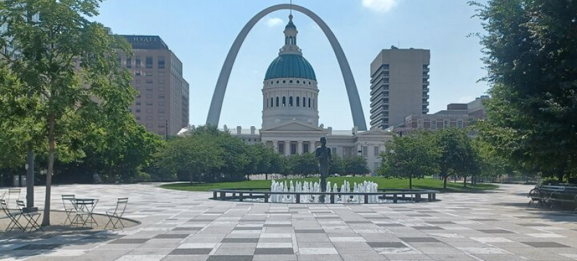 Downtown St. Louis Smartphone Guided Audio Walking Tour App