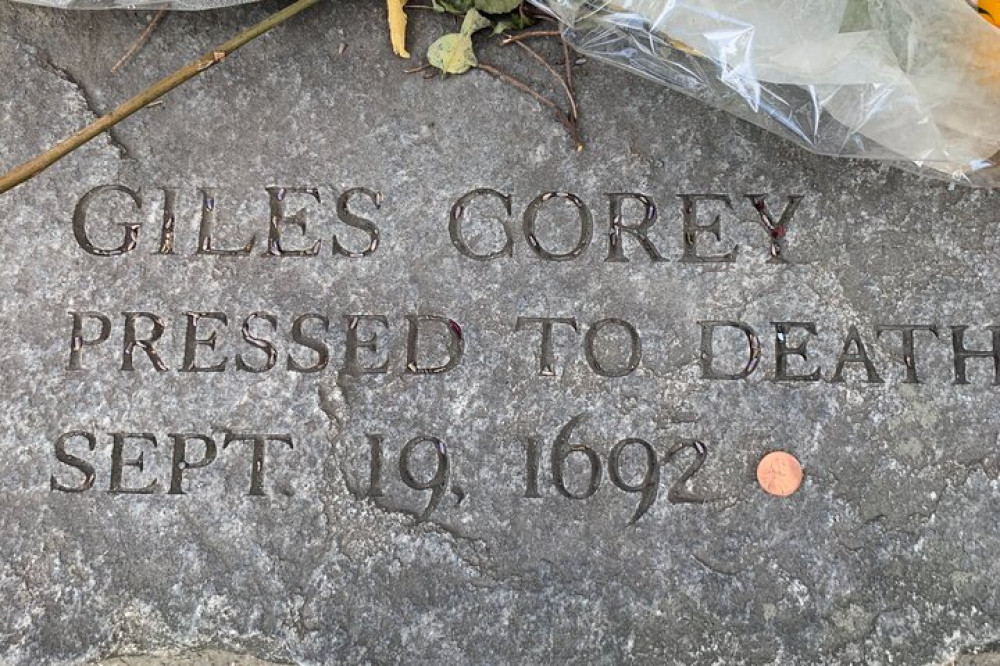 Private Self-Guided Smartphone Ghost Walking Tour In Salem