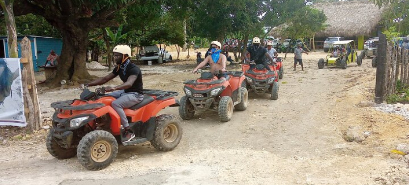 Punta Cana Adventure: Offroad 4x4 ATV - Cave and Macao Beach Dip